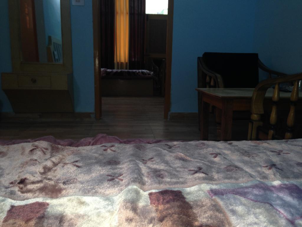 Hotel Ridge View Manāli Zimmer foto