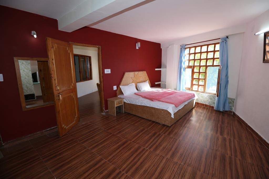 Hotel Ridge View Manāli Zimmer foto